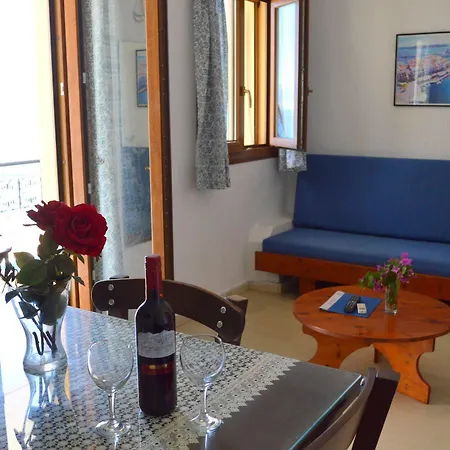 Hotel de apartamente Mantraki 3*